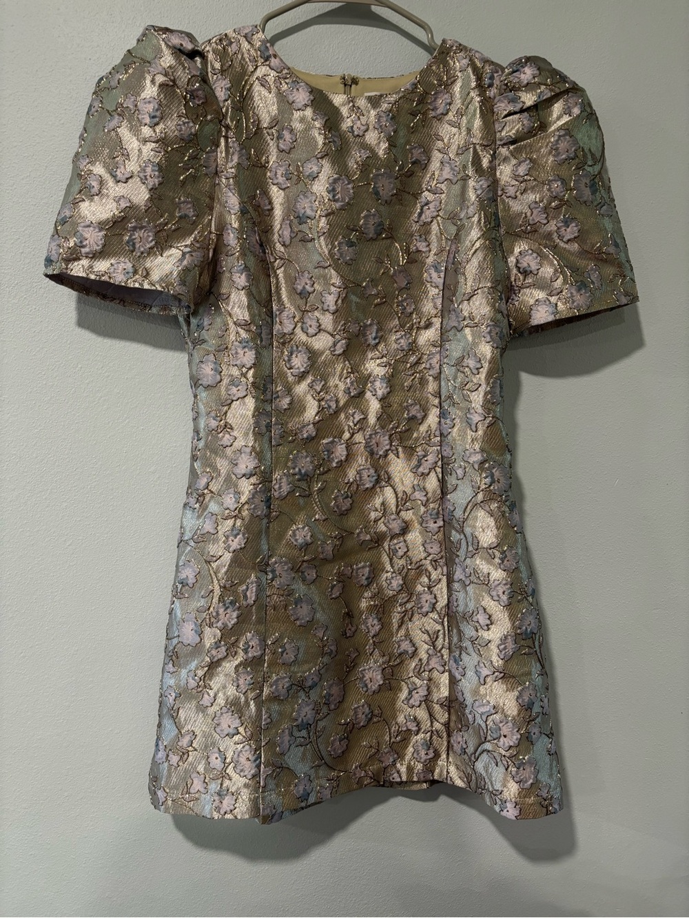 TCEC Metallic Floral Cocktail Dress in Gold and Pale Lavender